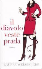 Il diavolo veste prada: 9788838481710: Books 